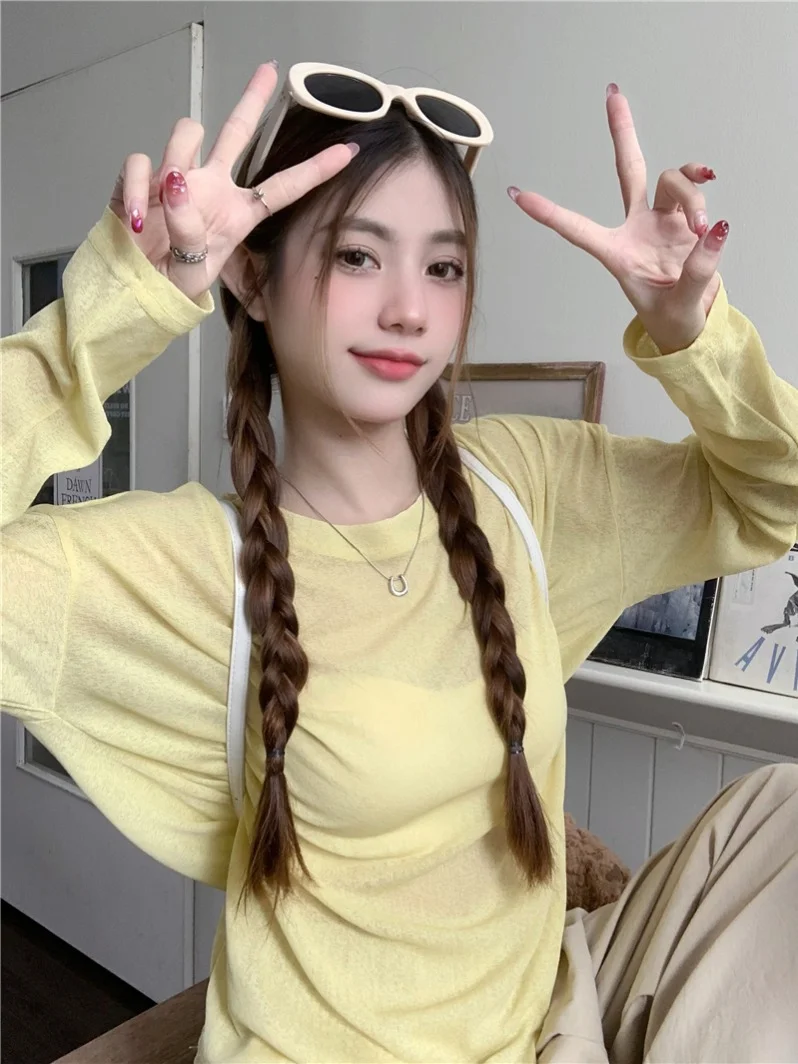 노란색 얇은 태양 보호 긴 소매 티셔츠 여성 여름 느슨한 맞는 니트 커버 계층화 된 착용 에어컨 셔츠 탑 