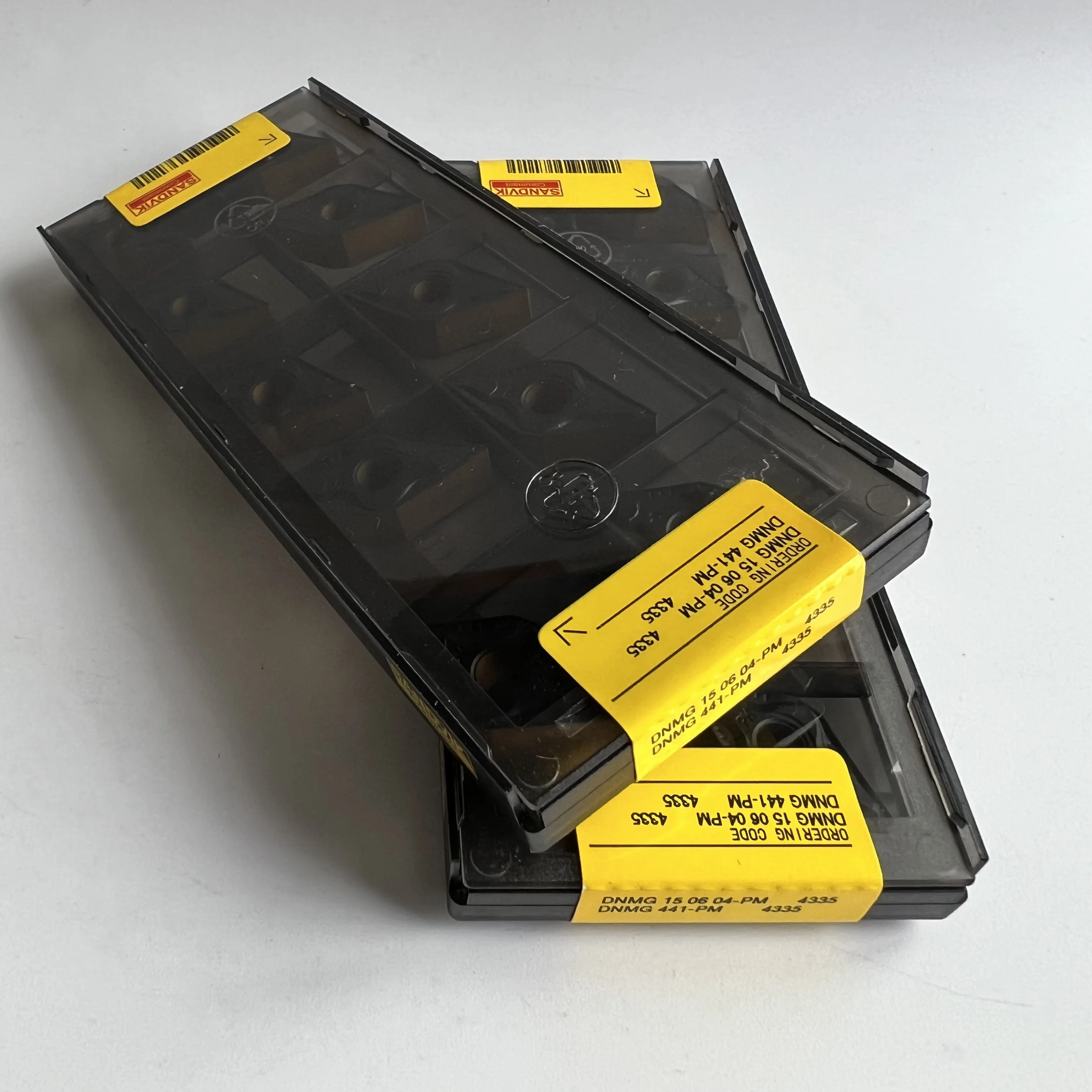 

Φ 4335 CNC blade DNMG150604-PM 4425