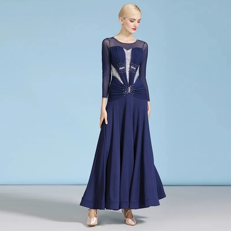 Sparkling Diamond-Encrusted Modern Dresses Ballroom Costumes Waltz Practice Ballroom Dresses