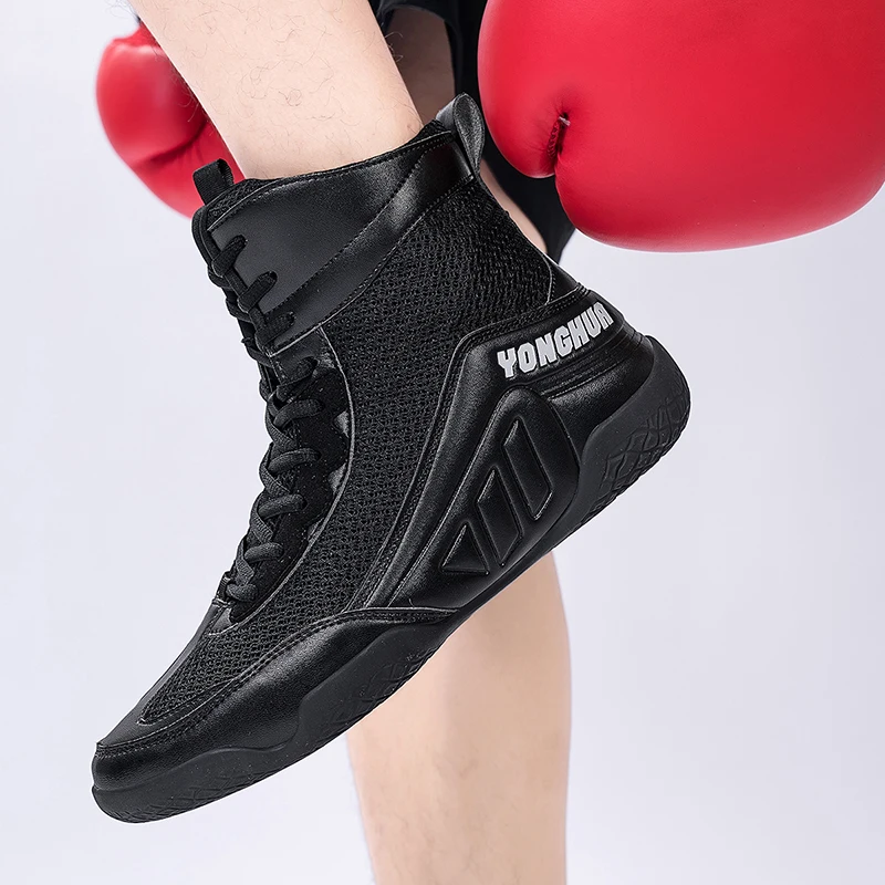New professional wrestling and boxing shoes, men's mesh breathable training wrestling boots, light sneakers
