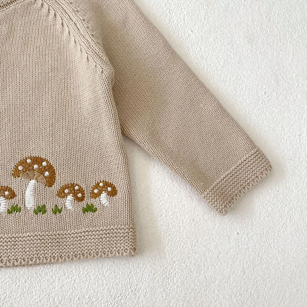 Baby girls sweater New autumn 0-3Y cute mushroom embroidery girls knitted cardigans single breast O-neck infant sweater top