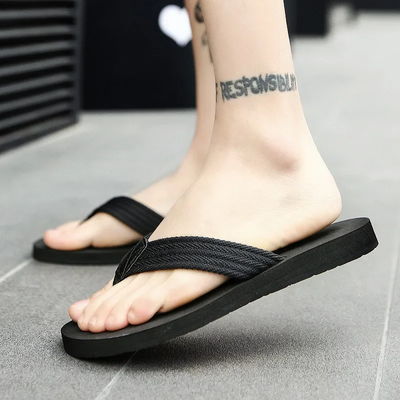 Men Flip-flops Men's Beach Slippers For Droping Shipping Size 40-45
