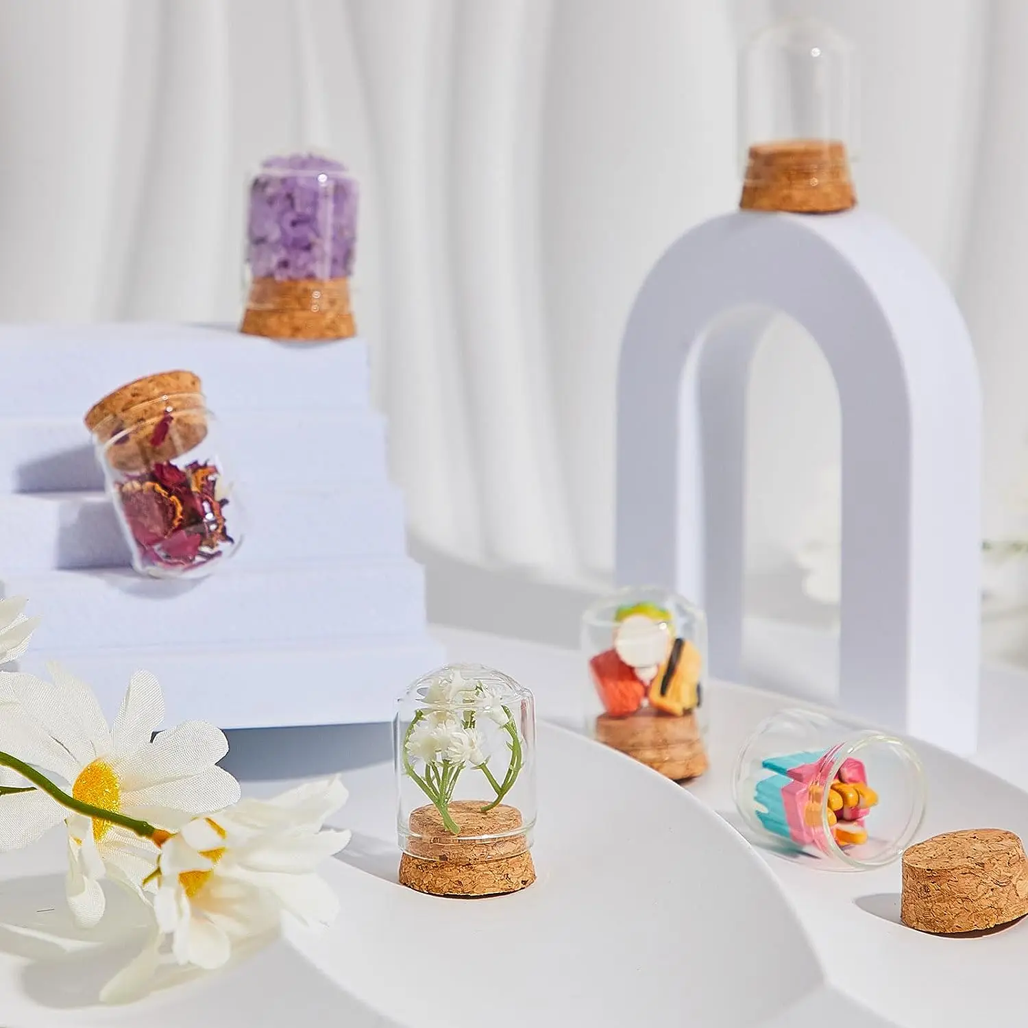 Tarro de campana Cloche, Base de cúpula de exhibición, Mini botellas de  vidrio/frascos, vitrina para almacenamiento de flores, decoración de  recuerdo de fiesta de Navidad en el hogar - AliExpress, image size:1500x1500