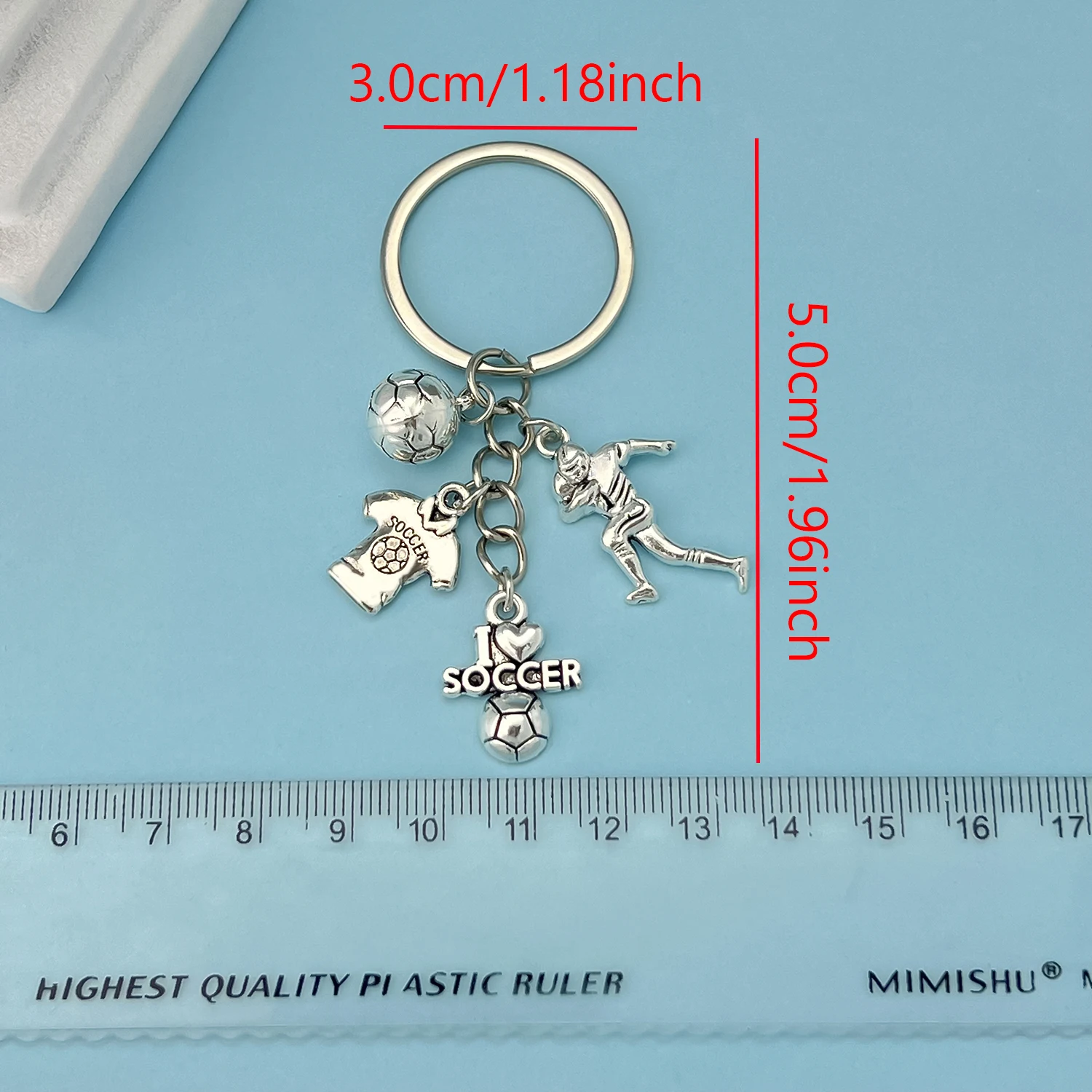 سلسلة مفاتيح معدنية لكرة القدم للرجال والنساء ، حلقة مفاتيح معدنية ، حقيبة محفظة ، حقيبة ظهر ، سحر السيارة ، علبة سماعة أذن ، إكسسوار ، إكسسوار رياضي ، هدايا للأولاد والبنات ، 1 * *