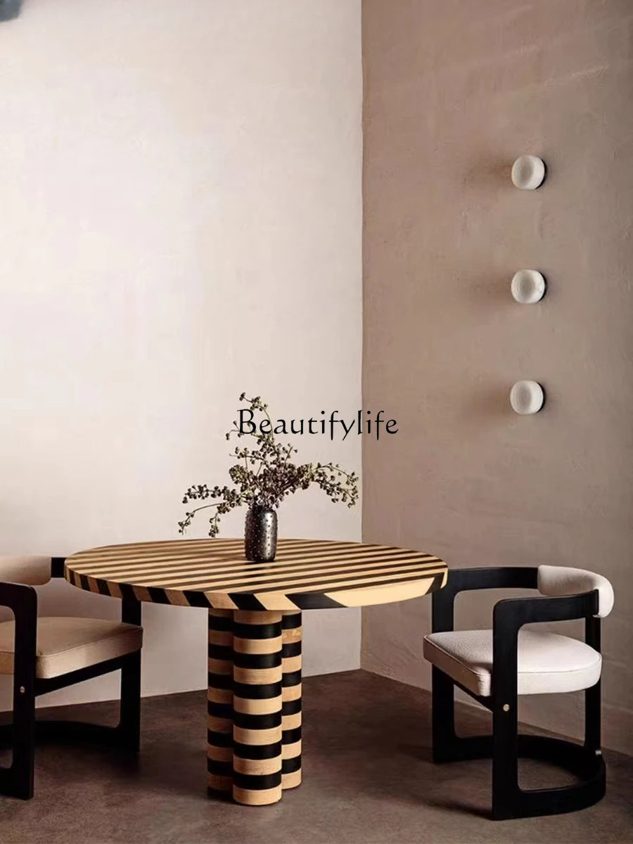

French Style round Solid Wood Cream Style Dining Table