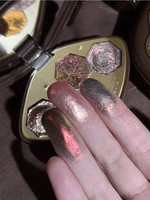 Girlcult Gold Series Eyeshadow 4-color Chameleon Shimmer Glow Pearlescence Silky Smooth Matte Explosive Flash Color Daily Makeup 2