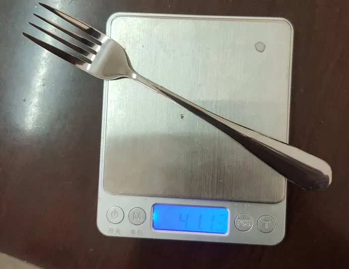 Description Picture 5 of item12 pieces containing food grade silverware cutlery set, metal fork silverware set, portable dessert salad fruit pasta fork