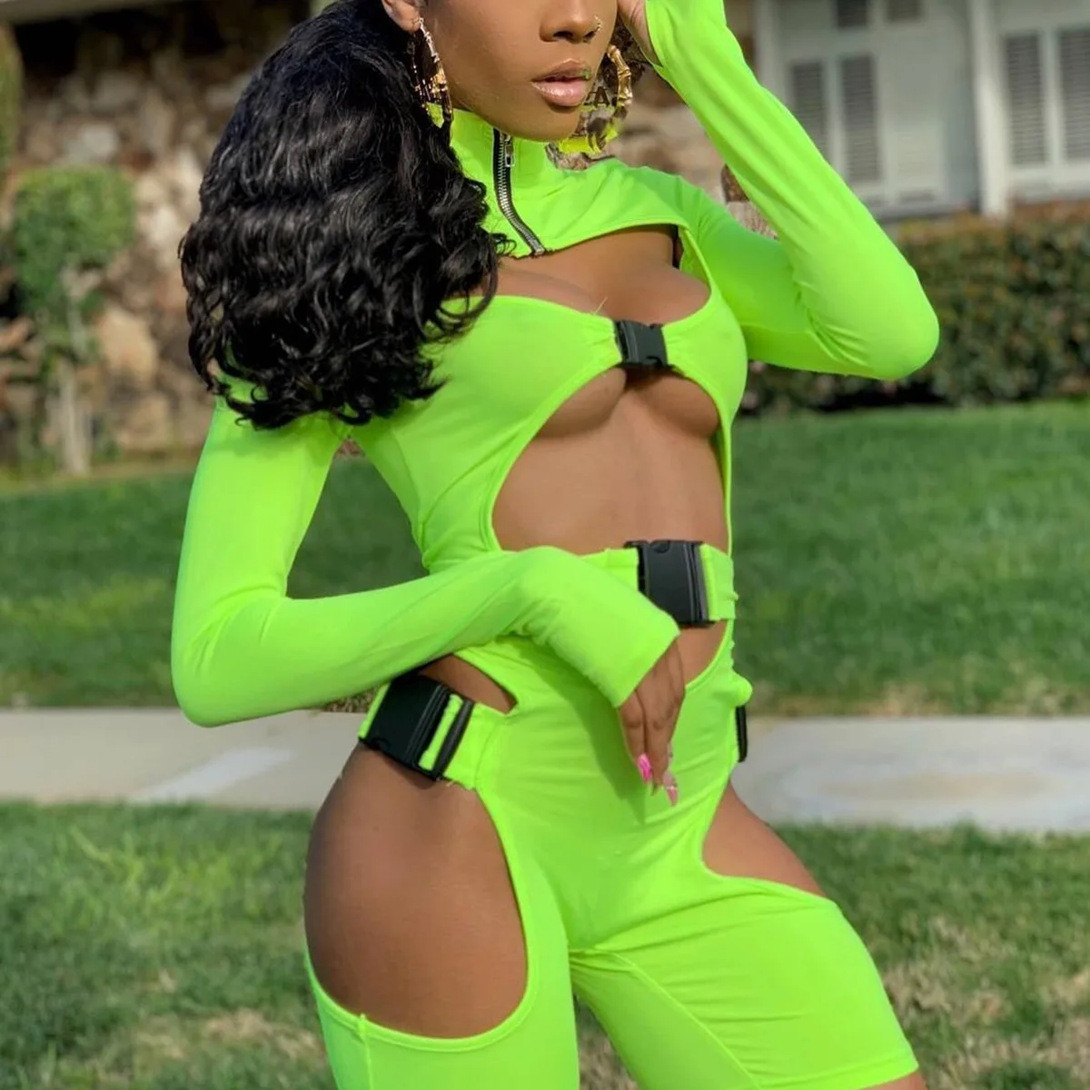 de motociclista recortado, bodysuit verde fluorescente laranja, bodycon laranja sexy