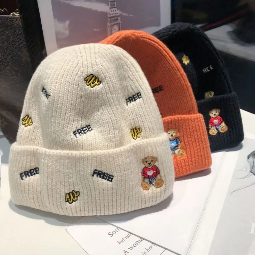 

Plush Beanie Embroidery Bear Hat Skull Cap Letter Knitted Cap Ear Protection Hat Woolen Hat Winter Knitted Hat Female/Girls