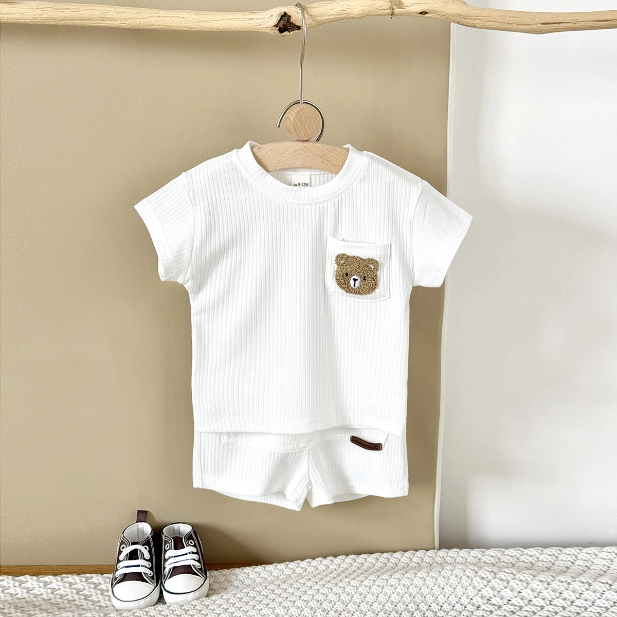 Slide image ae8aef0c19124ba78ee761979b908bf7