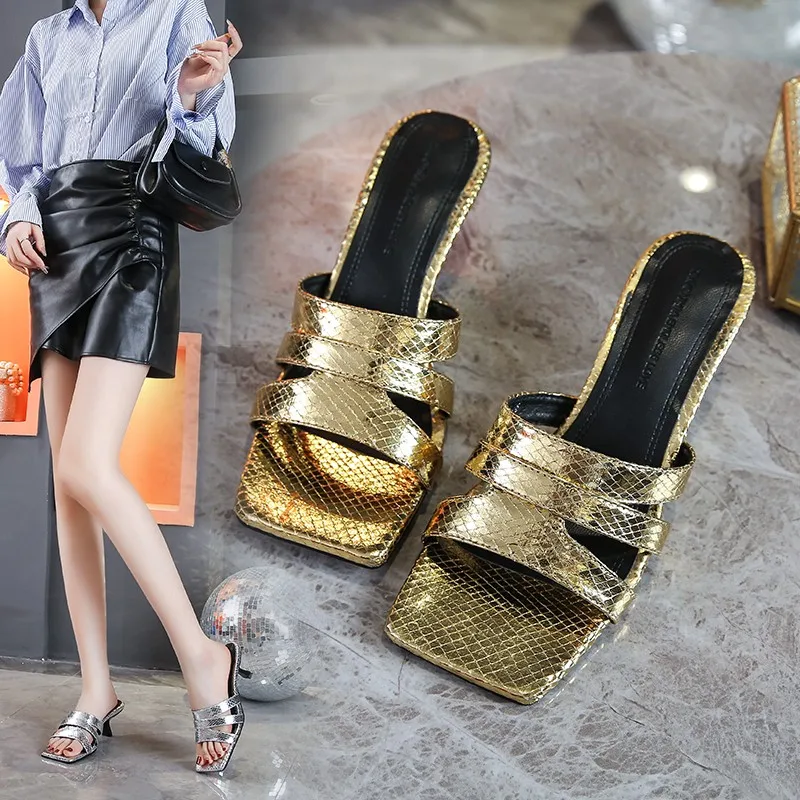 

2023 French Spring/Summer New Square Headed Open Toe Outward Wear A Slippery Style Versatile High Heel Sandals