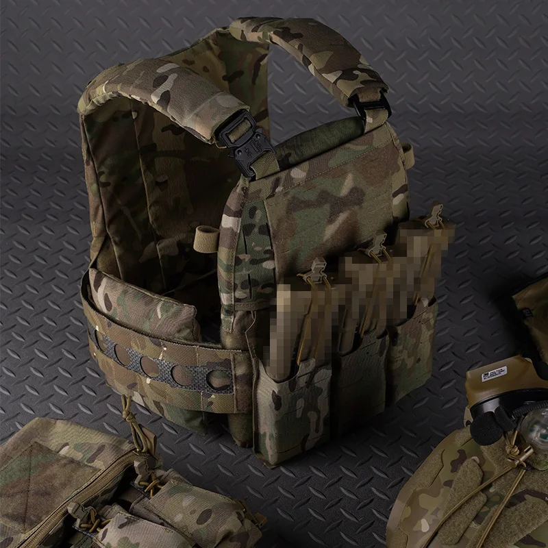 Ferro V5 FCPC Hunting Plate Carrier Modular Portable MOLLE Airsoft magazine pouch Triple Magazine Pouch With Zip On Back Panel Banger