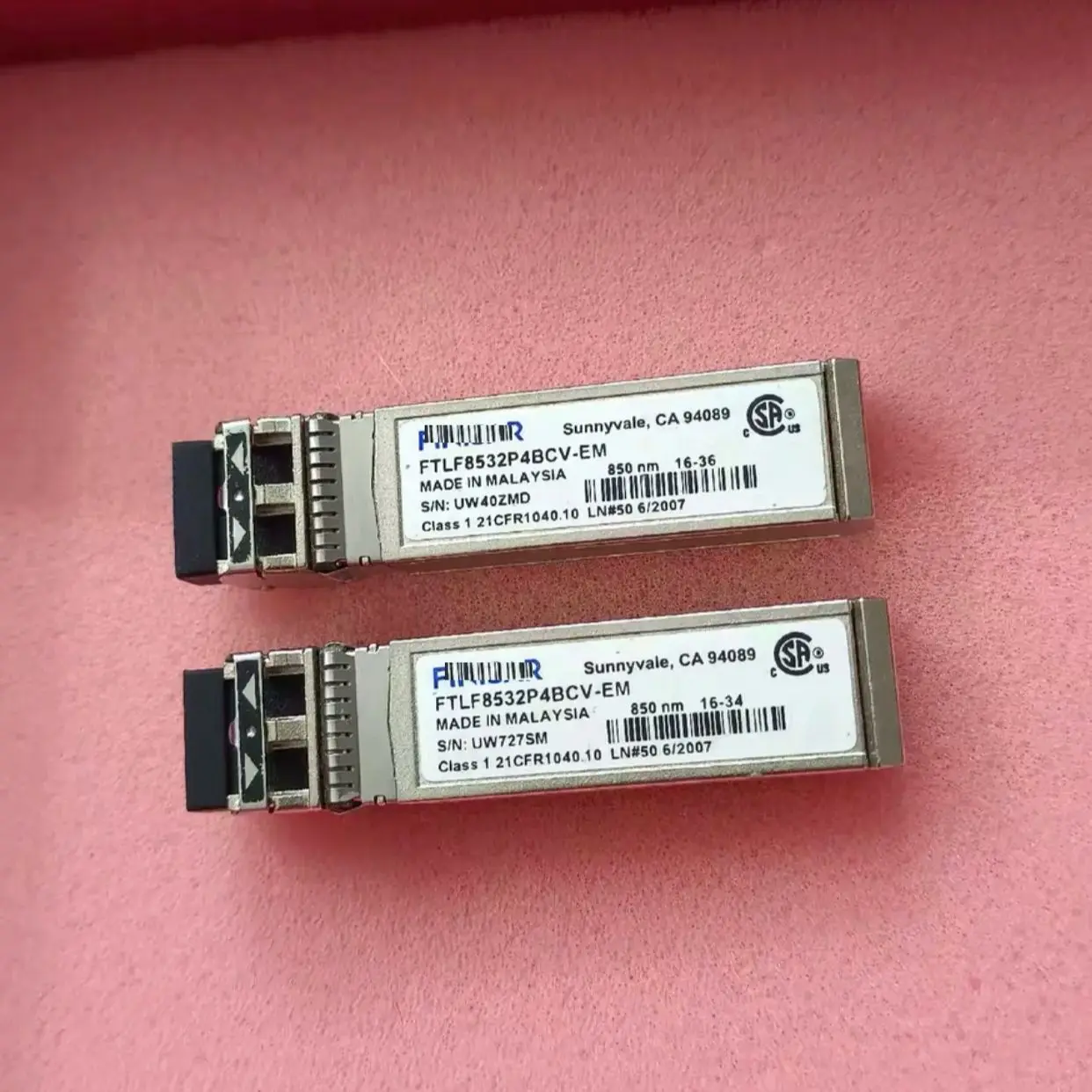 

Fi-ni-sarFTLF8532P4BCV-EM 32Gb Fibre Channel FC SFP+ 850nm SW Transceiver Module