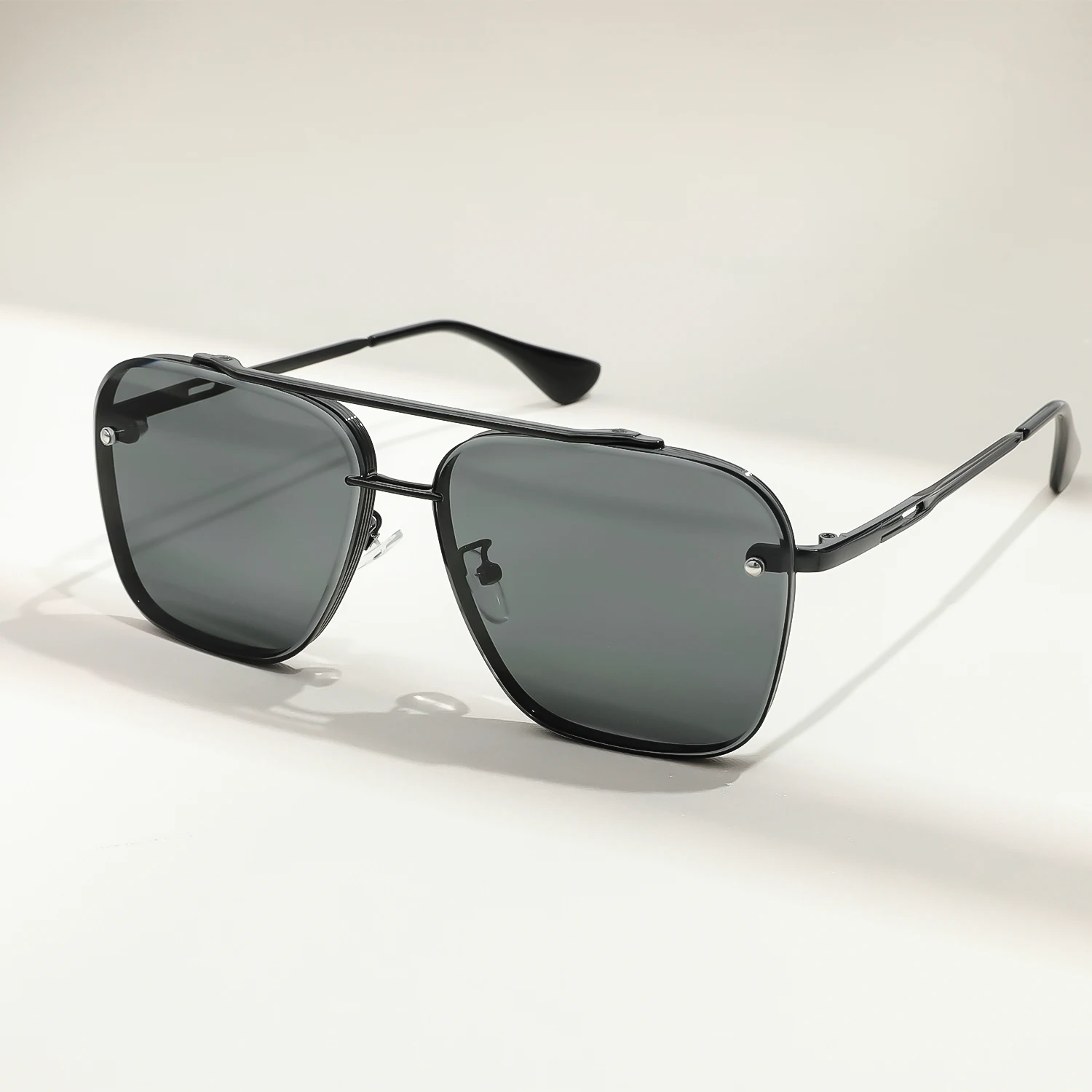 Metall Punk Großen Rahmen Sonnenbrille für Männer Frauen Coole Fahren Gläser Marke Design Quadrat Sonnenbrille Brille UV400 Brillen