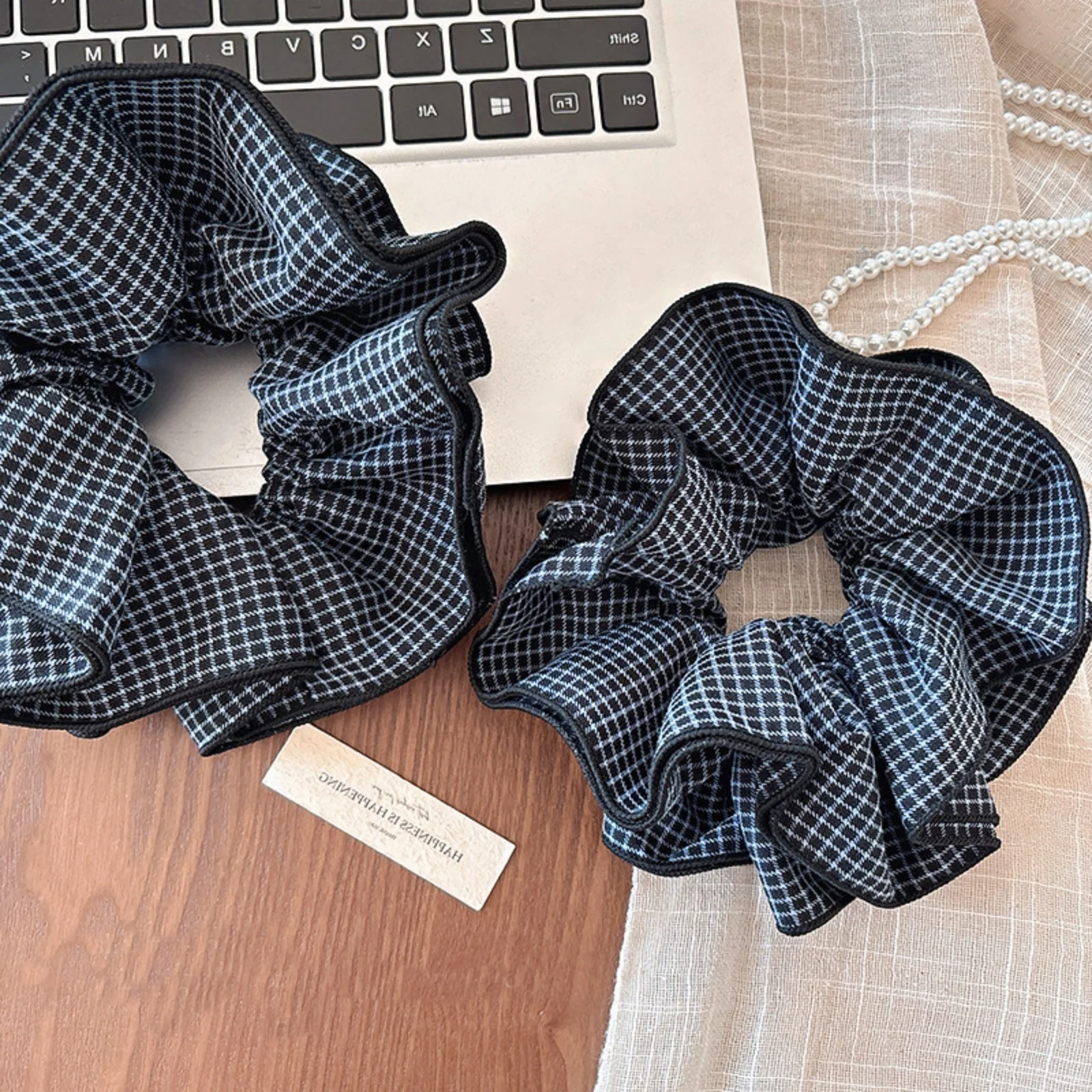 1PC Blue Plaid Large Scrunchie, Fashionable Hair Accessory for Women, Cute Hair Tie for Daily Wear