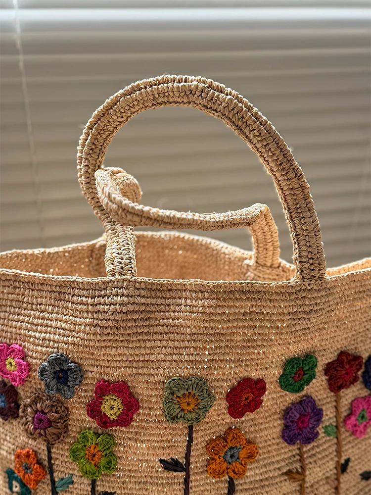 Bohemian Flower Straw Bag Handbag Summer Raffia Beach Bags for Women Shoulder Bag Handmade Bali Travel Woven Rattan Bags Tote