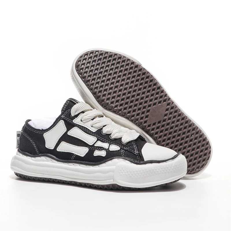Women Casual Shoes Men's Sports footwear Summer Casual Thick Soled Male Soft Comfortable Non-slip Outdoor Fashion Board sneakers