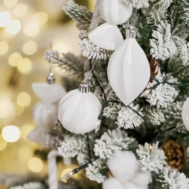Christmas Ball Ornaments Shatterproof Plastic Tree Ornaments 24 PCS Shaped Styles Xmas Tree Holiday Decor,White 5