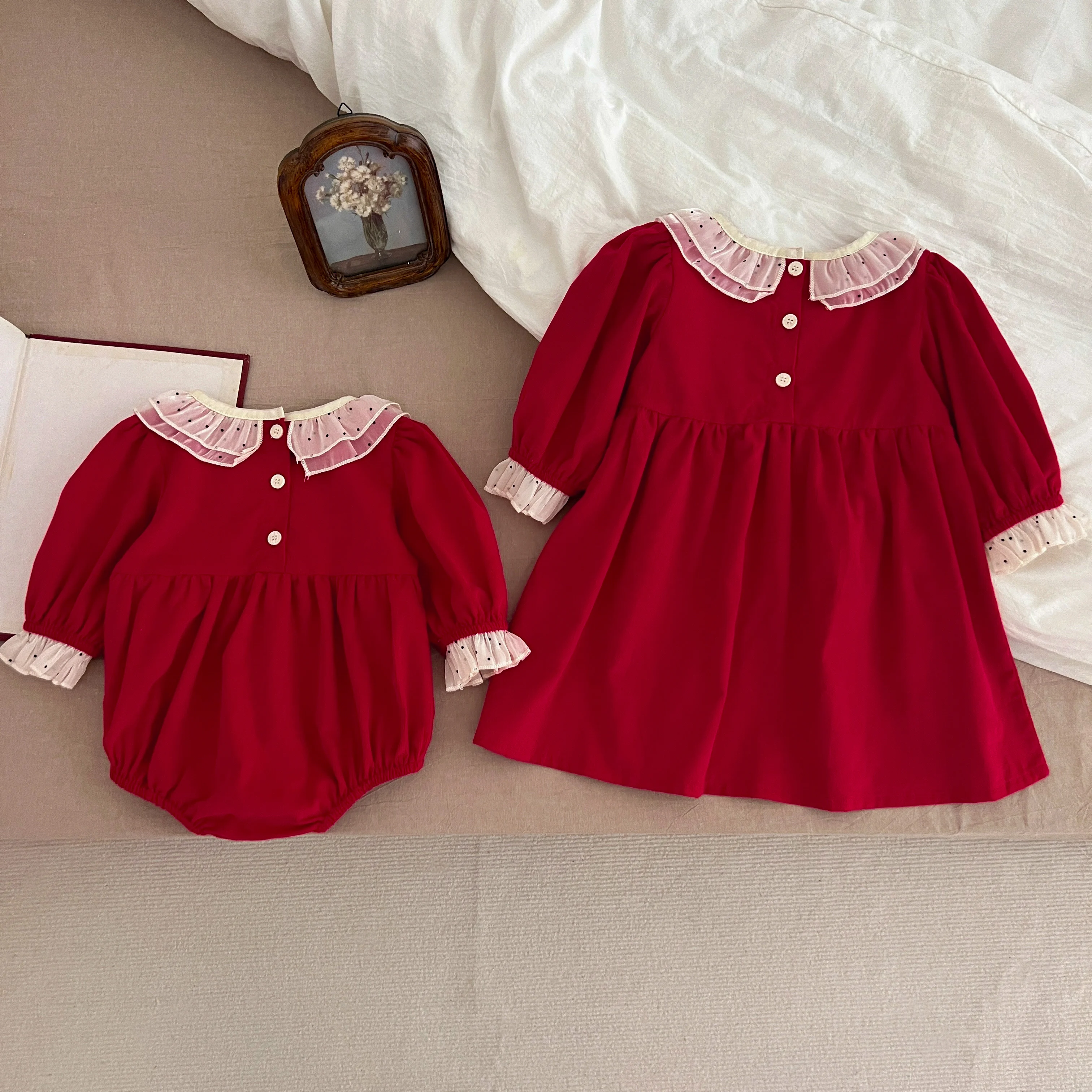 Weihnachten Baby Mädchen Kleidung Kleinkind Baby Strampler Prinzessin Kleid Herbst Spitze Kragen Rot Mädchen Kleid Weihnachten Schwester Kleidung – Detail 2