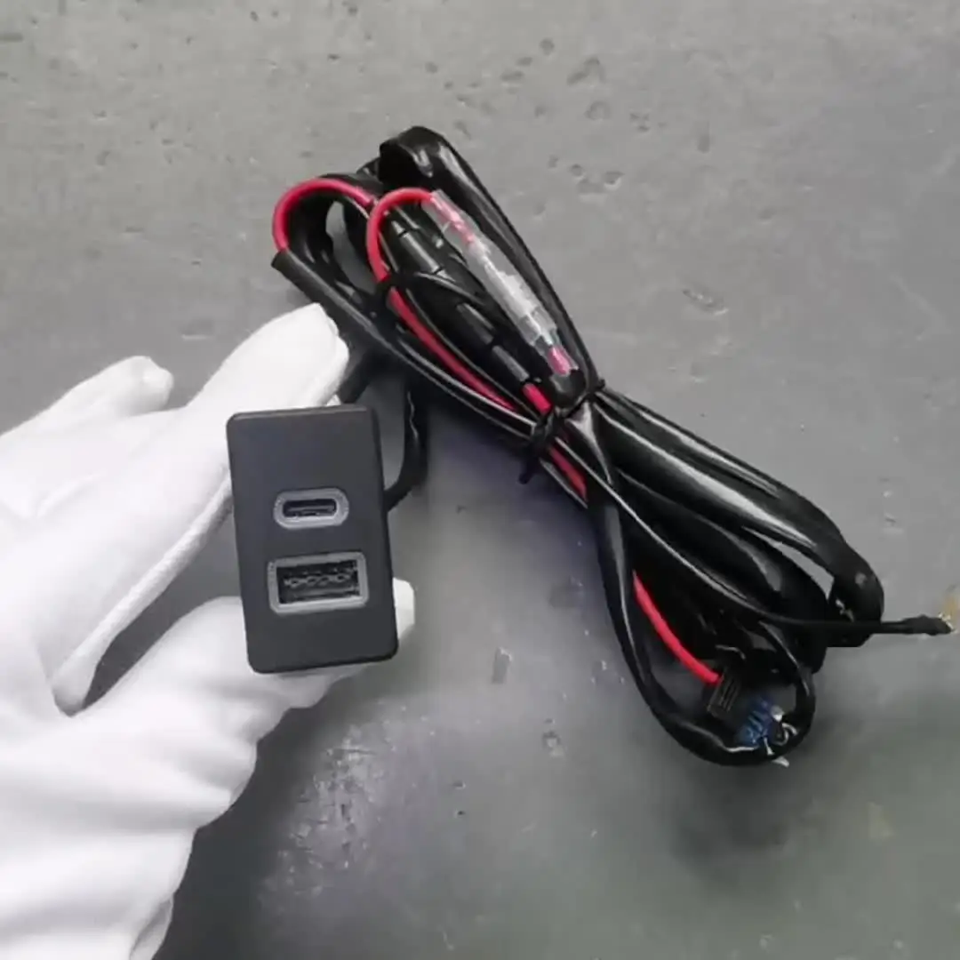 日産用USB急速充電ポート,車内のアップグレードアクセサリー,U