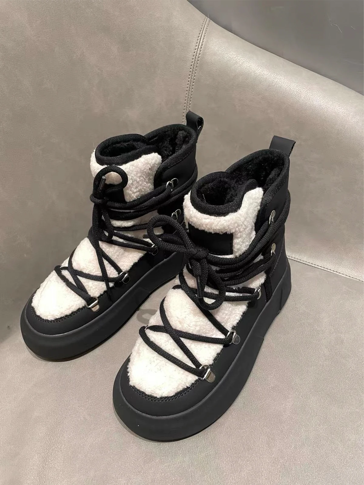 国内で当店のみ SMILEY - Short Snow Boots Amazon.com | SMajong Women Platform Slippers Mini Snow Boots