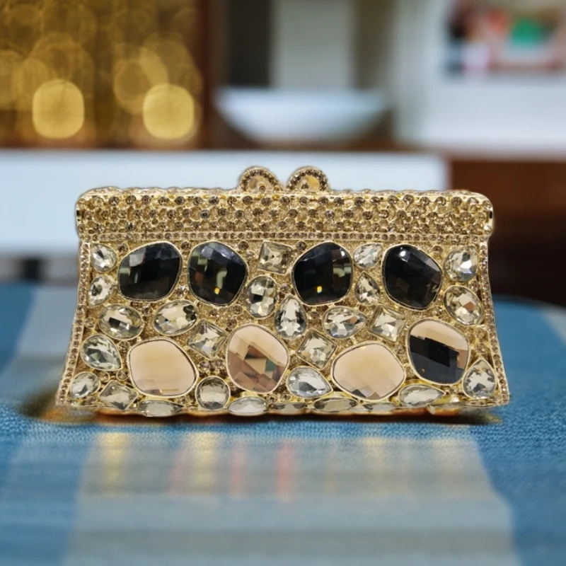 Dazzling Crystal Women Evening Bag Metal Box Clutch Wedding Bridal Diamond Minaudiere Mini Handbags Ladies Party Purses
