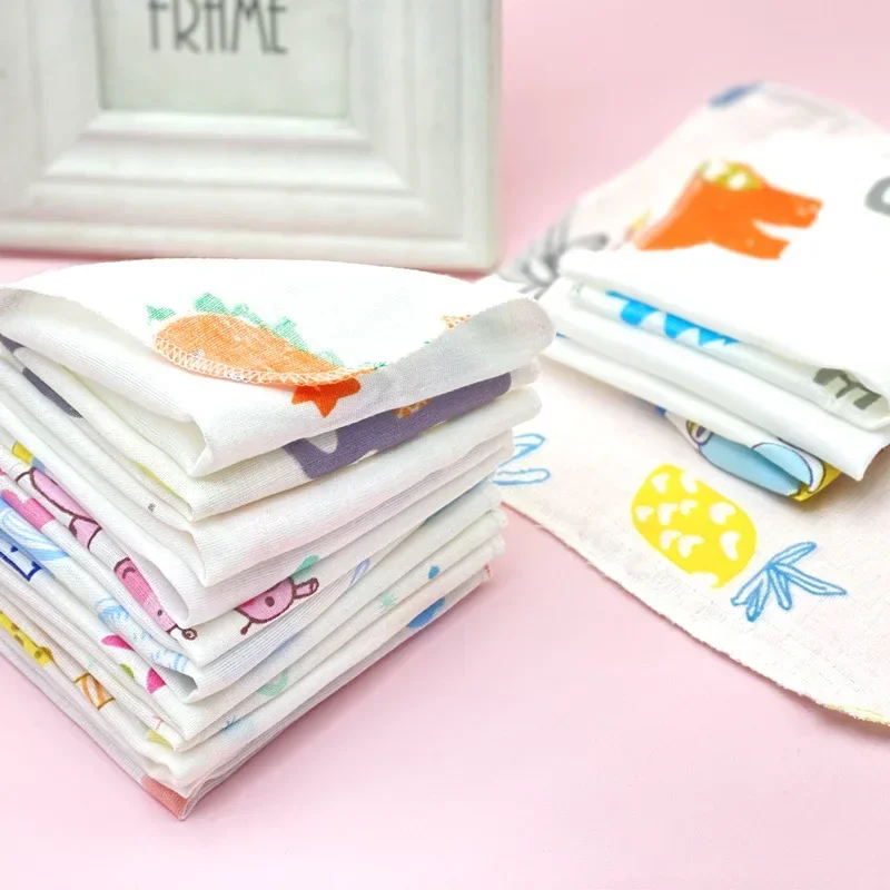 Random 1pcs 20x20cm Muslin Cotton Soft Baby Towels Baby Face Towel Handkerchief Bathing Feeding Face Washcloth Wipe Burp Cloth bath towel cotton towel baby towel muslin towel muslin burp cloth muslin feeding towel square towel