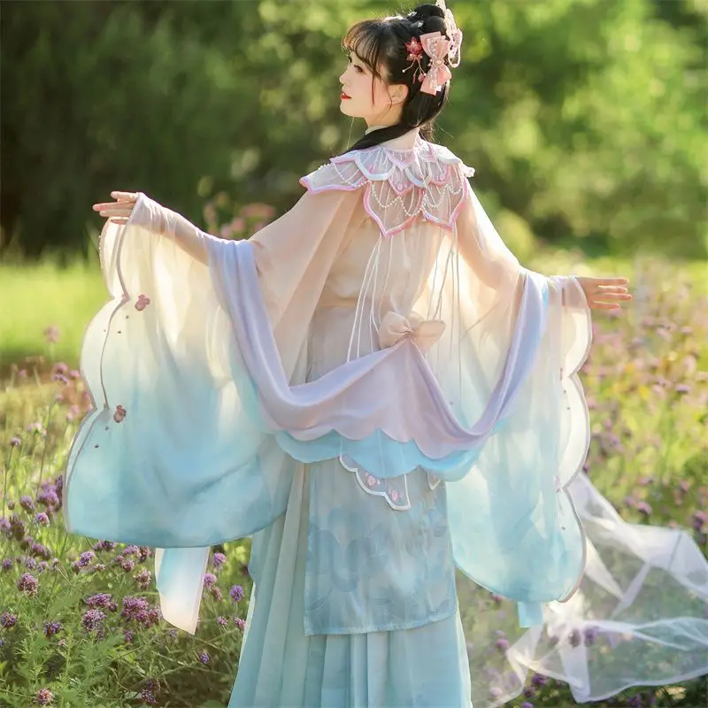 

2024 chinese ming dynasty hanfu female faily elegant gradual color change design ancient style new yarn 3 piece hanfu suit w403