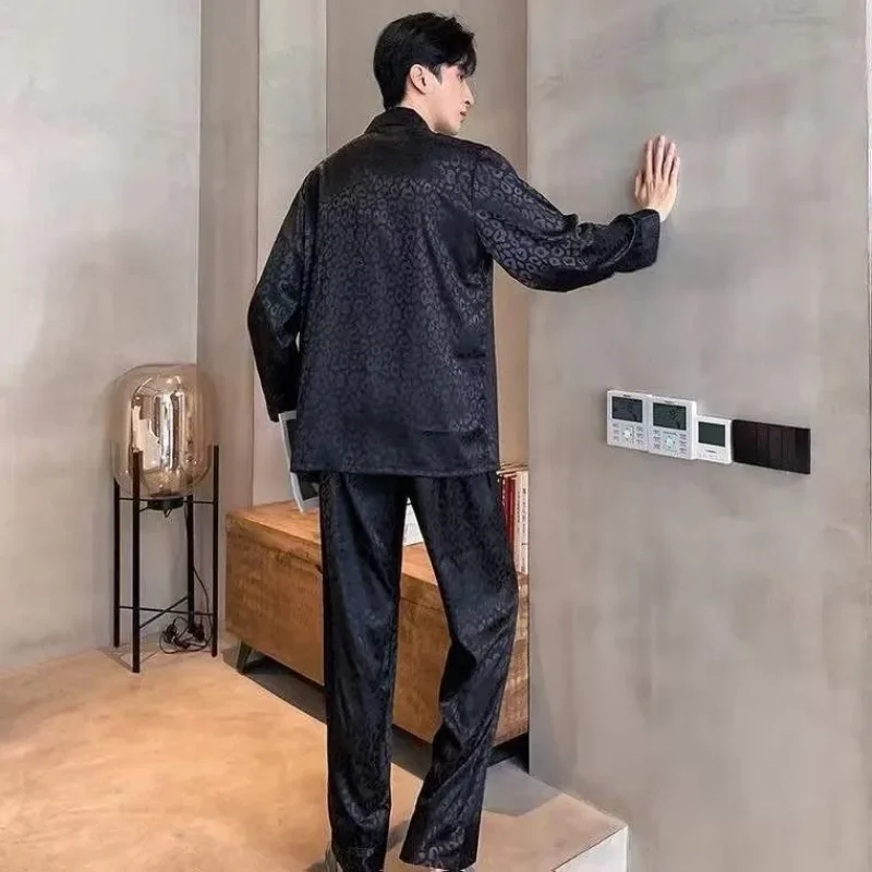 2024 New Men Ice Silk Long Sleeve Spring Autumn Large Thin Premium Striped Leopard Pattern Cardigan V-neck Loose Homewear Suit