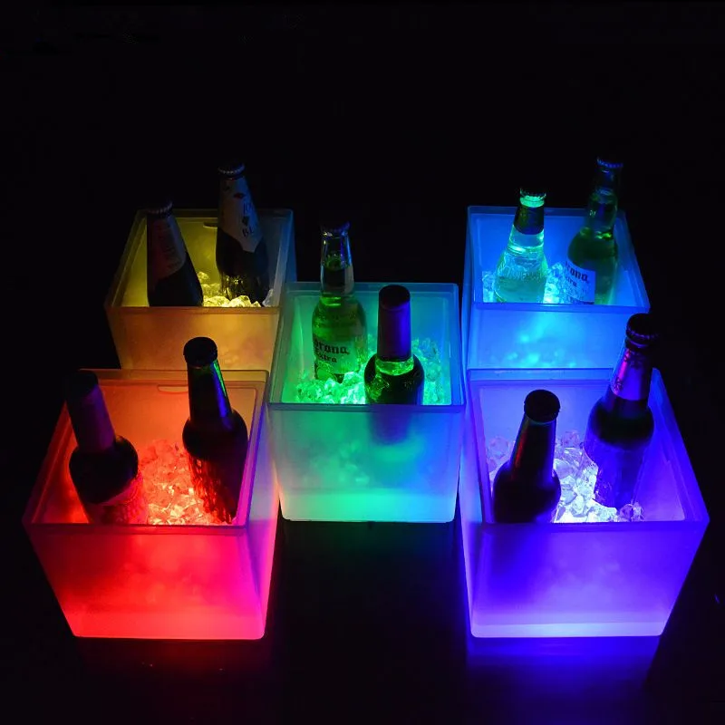 

Fashion LED Ice Bucket Colorful Champagne Wine Whiskey Beer Cooler Square Shape Tray For Party Nightclub Bar Holidays