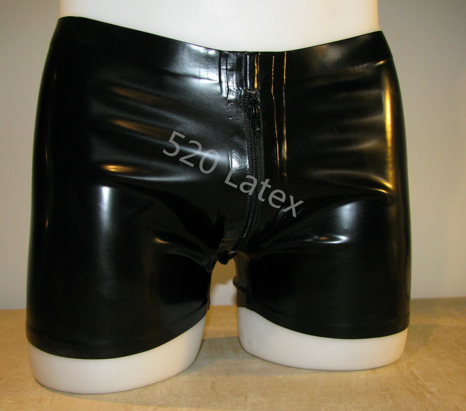 100 Natural Latex Briefs Rubber Men Tight Shorts With Open Hips Latex