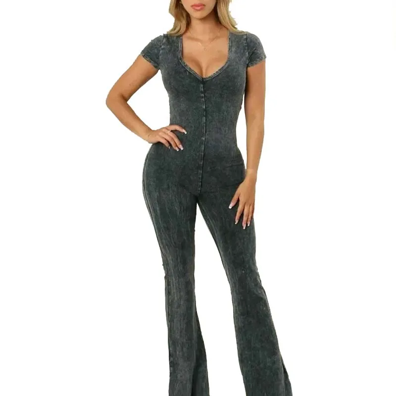 

2023 Women's jumpsuit Spring and Autumn Short sleeved High Waist Tight Low Neck Printed Casual jumpsuit wide leg pants for women