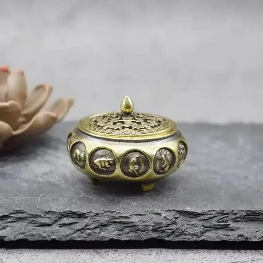 12 Zodiac Animals Incense Burner Decorations Pure Copper Hollow Home Garden Censer Sandalwood Holder Antique Bronze Chinese