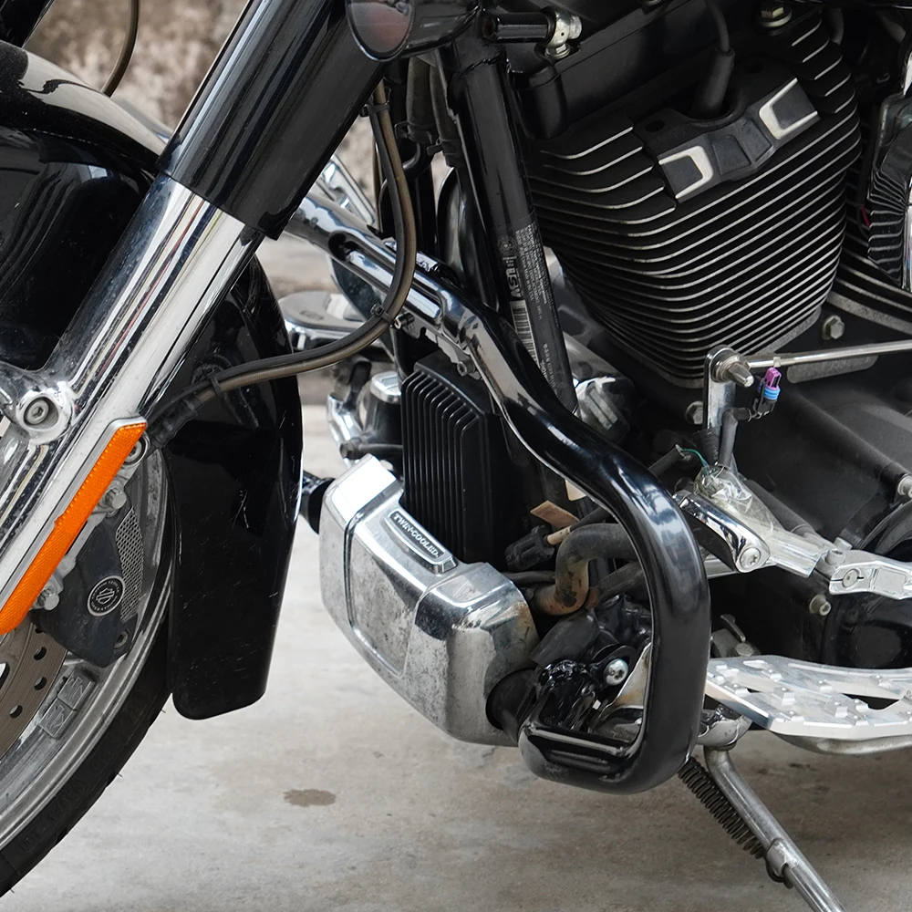 Harley Touring Street Glide/Electra Glide/Revival/Road King 2014-2024 글로스 블랙(글로스 블랙)용 다진 엔진 가드