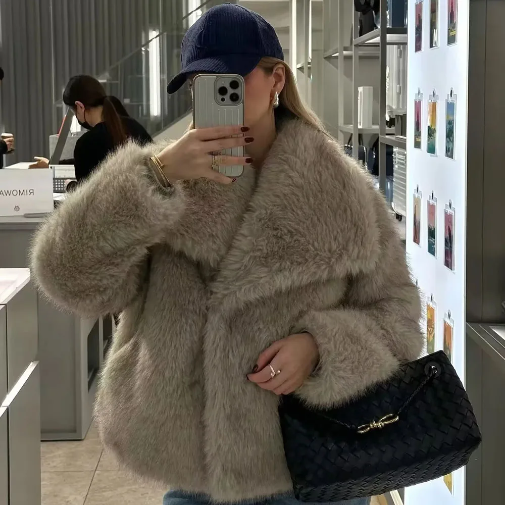 TRAF Womens Coats Winter Cropped Faux Fur Coat Women Autumn Long Sleeve Fluffy Black Jacket Outerwears Warm Plush Short Coats 3
