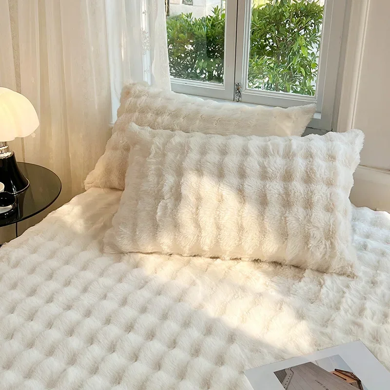 Class A Rabbit Plush Sheet Crystal Plush Mattress Protective Cover, Milk Mattress Cover, Dust Cover mattress cover