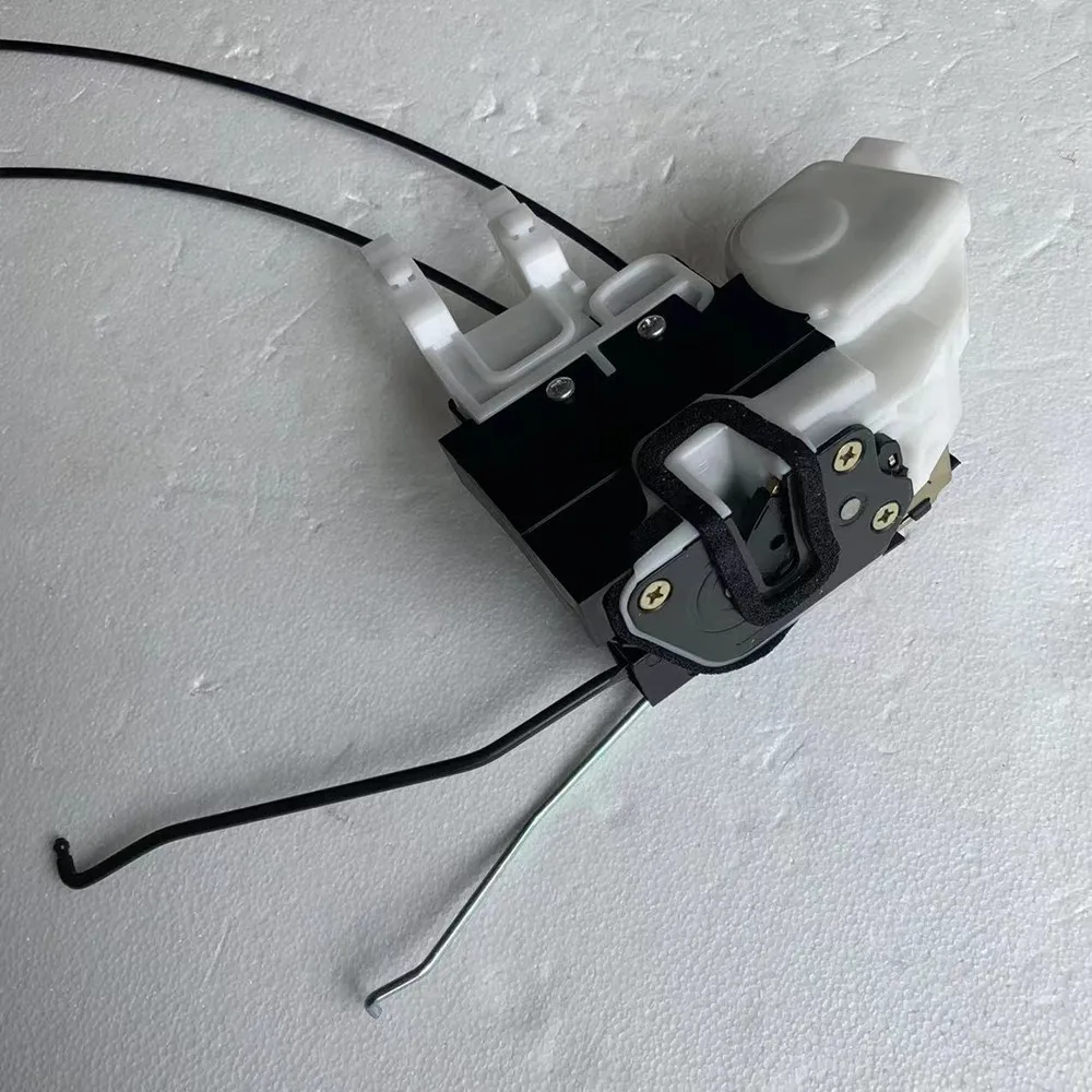 8131026000 for hyundai Santa fe SM 2000-2006 Front Left LH door