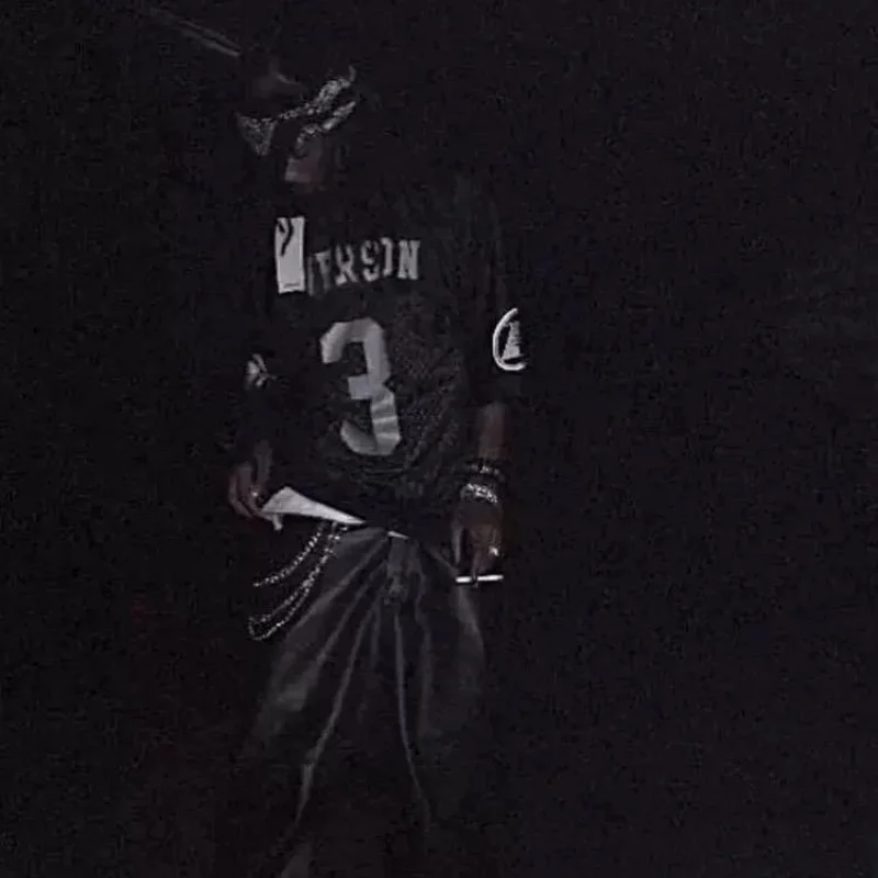 YVL Sle Hollow Me Rugby irt Letter ort Sve T-irt Tee Streetwear Printed Creative Loose Fit Summer V-Ne Top