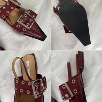 Nouvelles sandales pour femmes à bout pointu, mode printemps 2026, chaussures plates à bride arrière, grandes tailles 5
