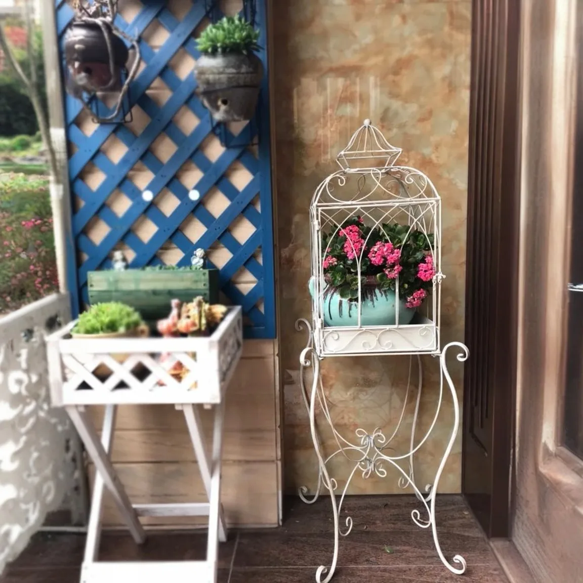 Metal Plant Stand Vintage Style Decorative Bird Cage Flower Stand Indoor Outdoor Iron Birdcage for Floral