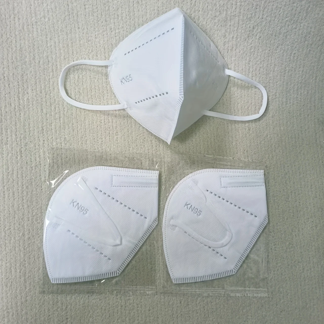 Masque 3D KN95 Blanc Lot 10/25/50/100 – Protection FFP2 Enfant Adulte
