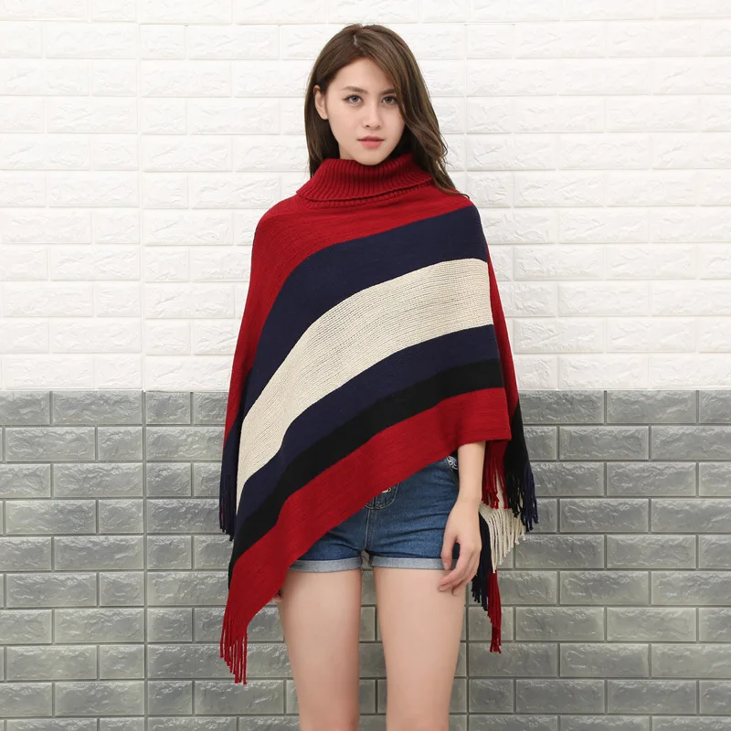 Рисунок 3 - Женская Асимметричная накидка с высоким воротником