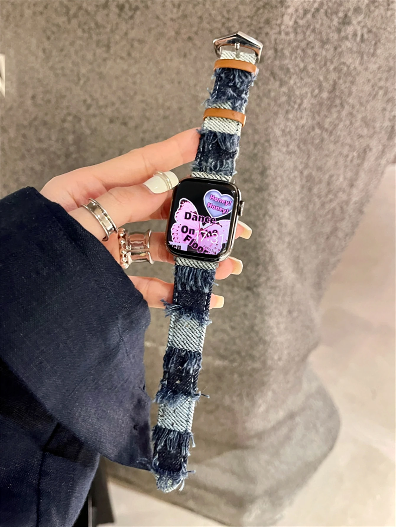 Punk Style Leather Apple Watch Band Women Cool –