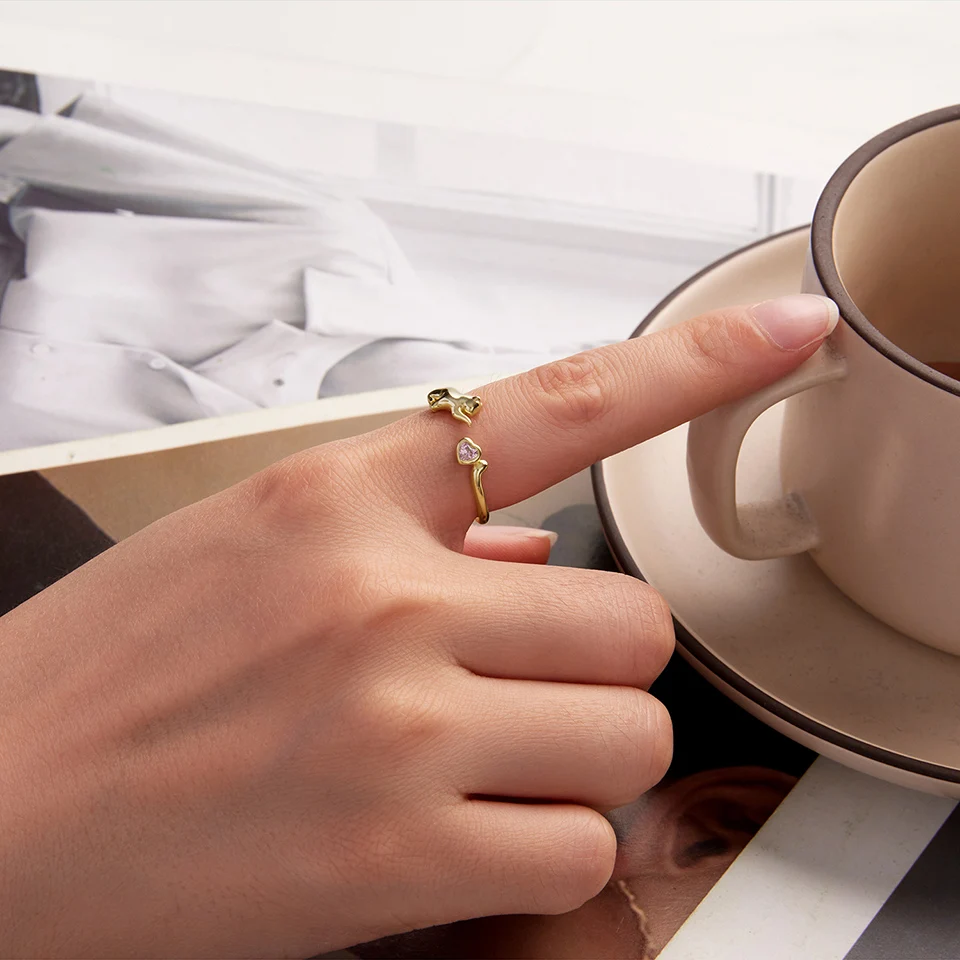 Sterling Silver Pet Cat Ring With Pink Heart Zirconia - PeticaDeals