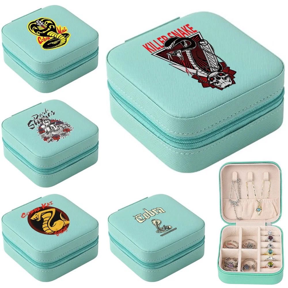 

Portable Jewelry Packaging Box Cobra Print Travel Jewelry Case Leather Storage Earrings Necklace Ring Jewelry Organizer Display