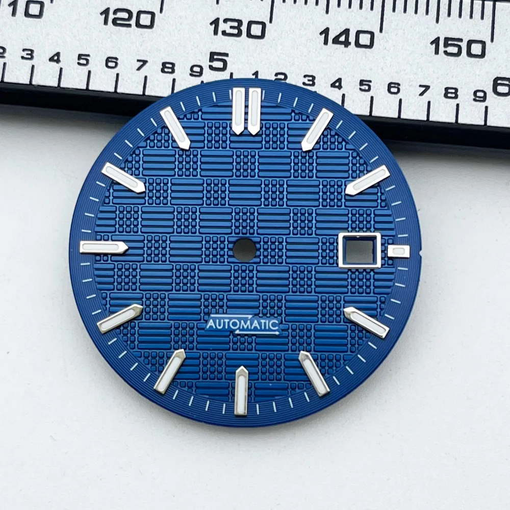 Elegant 31mm Grid-Patterned Round Watch Dial