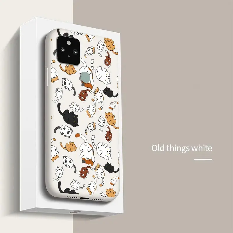 Lively Kitty Bracelet Silicone Phone Case Cover