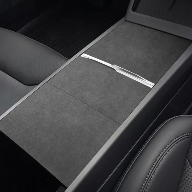 Tesla Model 3의 스타일을 높이는 센터 콘솔 스티커