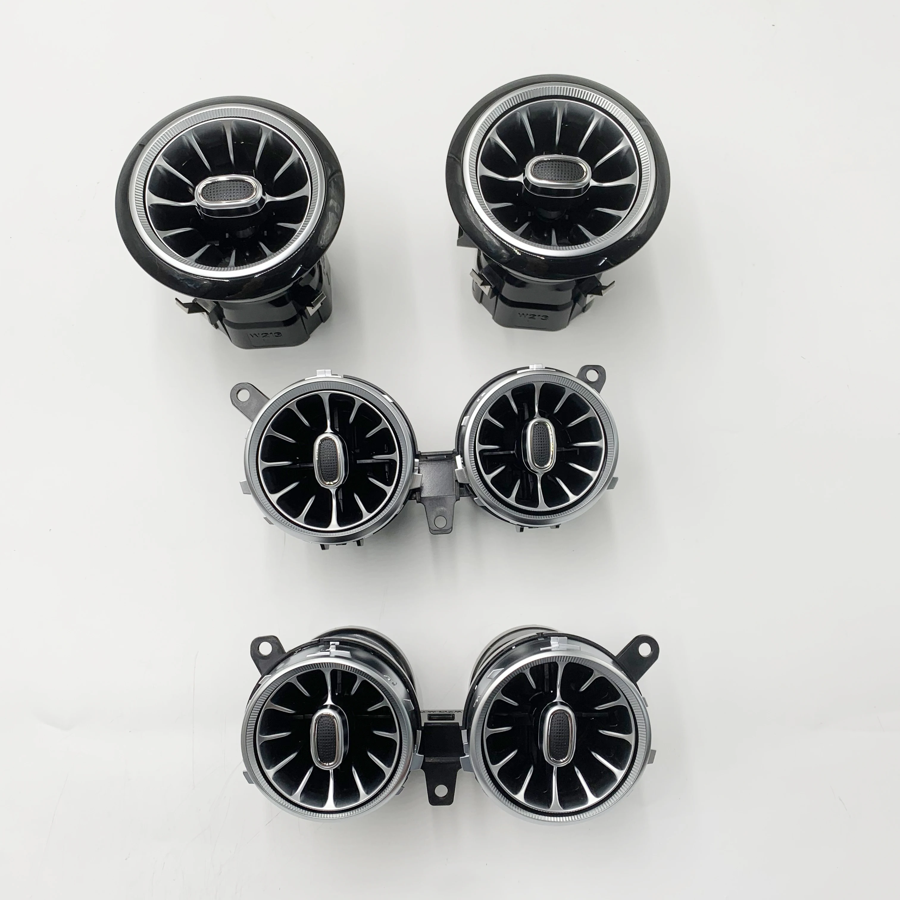 

Car Turbo Shape Nozzle LED Air Conditioning Vents 64 Colors Ambient Light Refit For Mercedes-Benz E-Klass Coupe AMG W213 W238