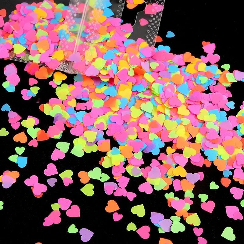 Sweet Love Heart Holographic Nail Glitter 3D Sequin Flakes Shimmering Manicure Decorations